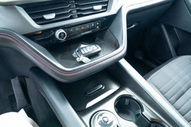 Used 2025 Ford Explorer ST-Line AWD/4WD image 18