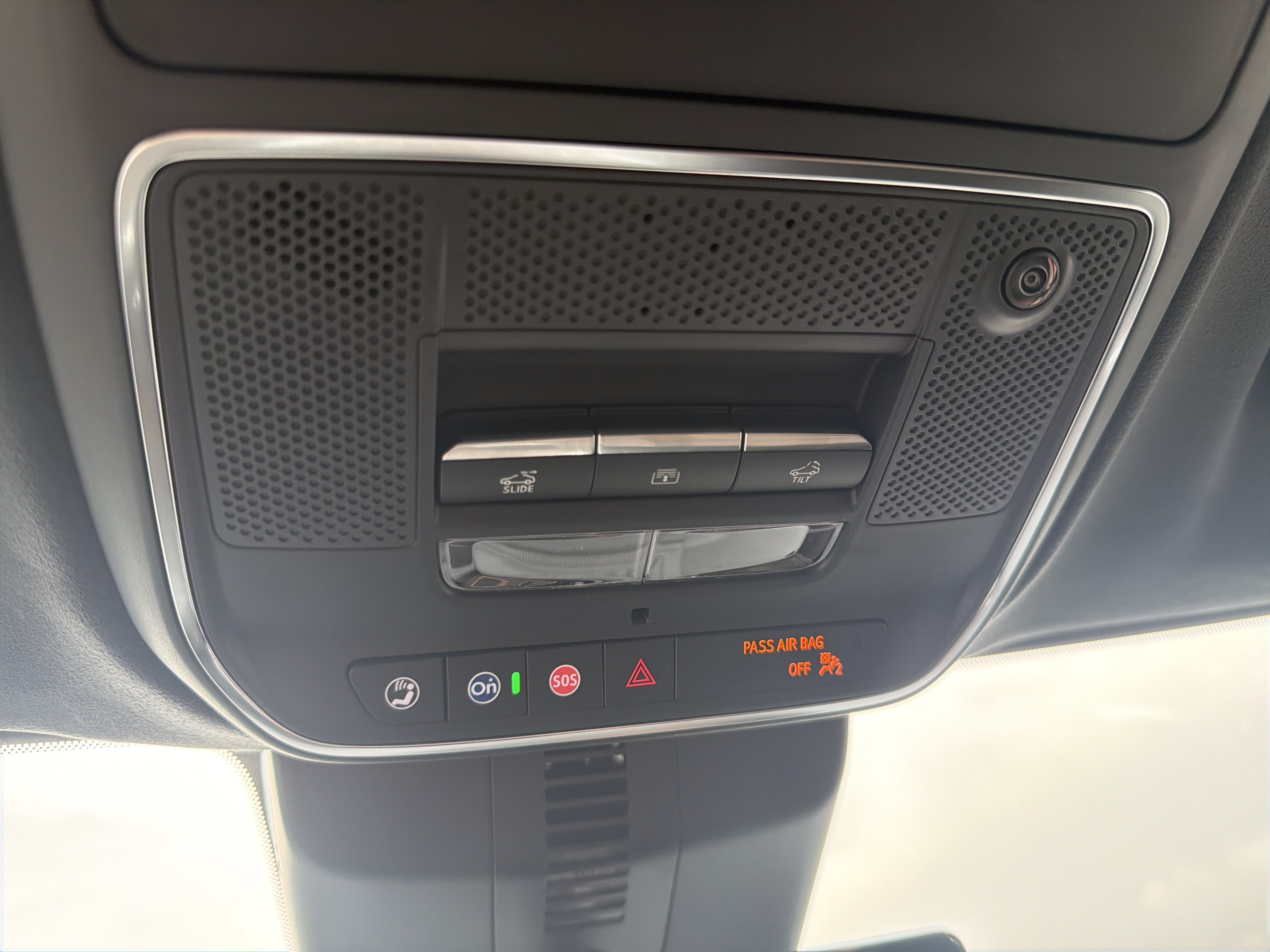 New 2027 GMC Acadia Denali Ultimate w/ LPO, Floor Liner Package FWD image 24