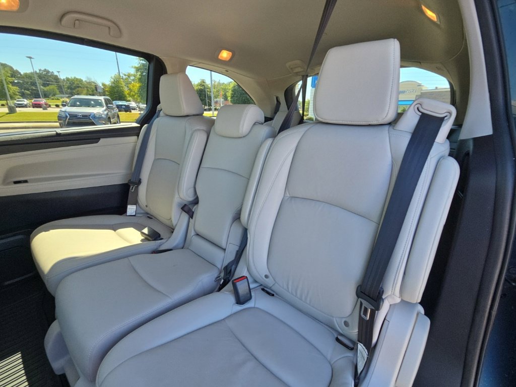 Used 2025 Honda Odyssey EX-L image 13