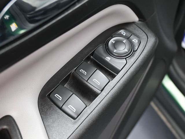 Used 2018 Chevrolet Equinox LS image 14