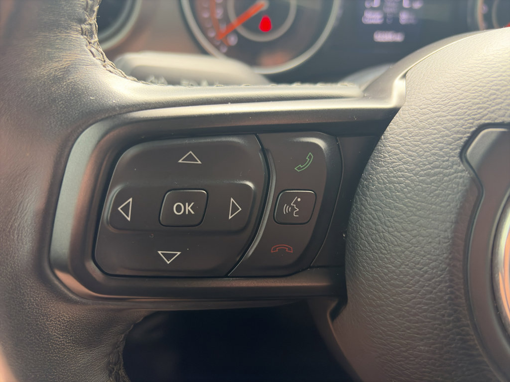 Used 2022 Jeep Gladiator Sport AWD/4WD image 23