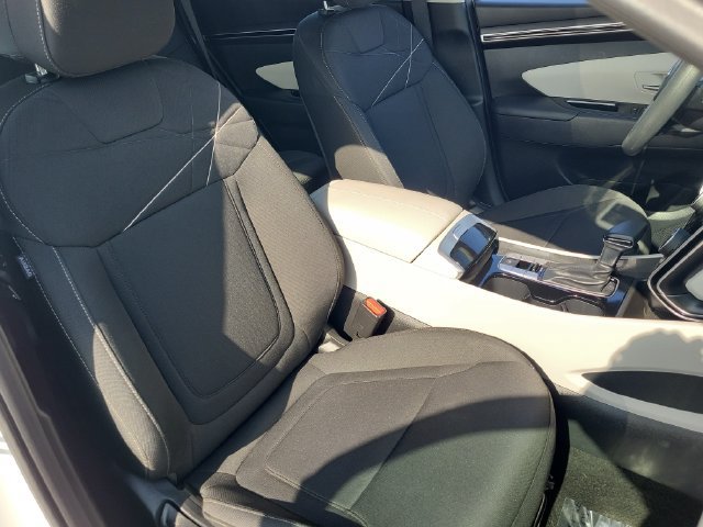 Used 2024 Hyundai Tucson SE FWD image 20