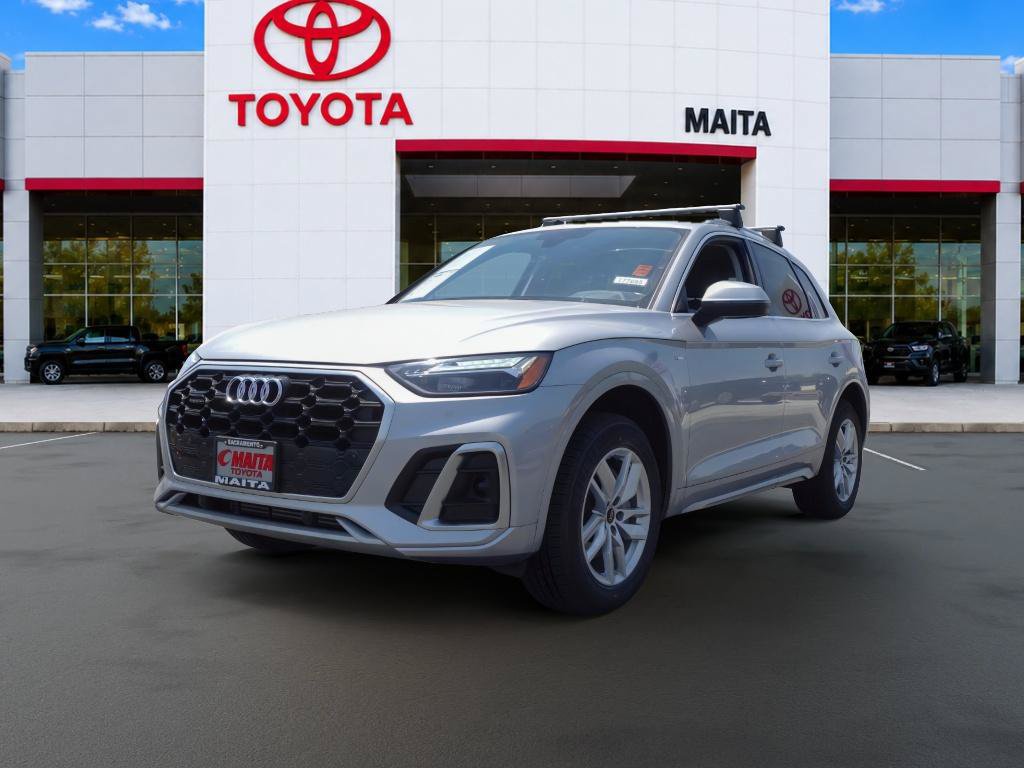 Used 2023 Audi Q5 2.0T Premium w/ Convenience Package AWD/4WD image 7
