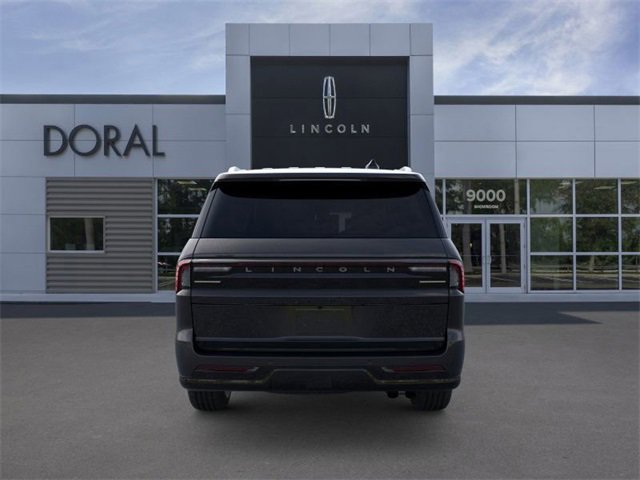 New 2025 Lincoln Navigator L Black Label image 5