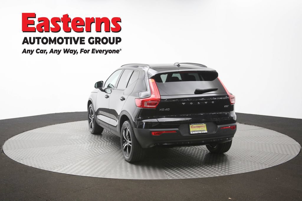 Used 2024 Volvo XC40 B5 Core AWD/4WD image 66