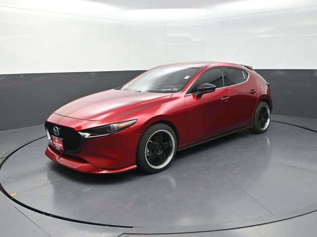 Used 2021 MAZDA MAZDA3 Hatchback w/Premium Plus Pkg AWD/4WD image 3