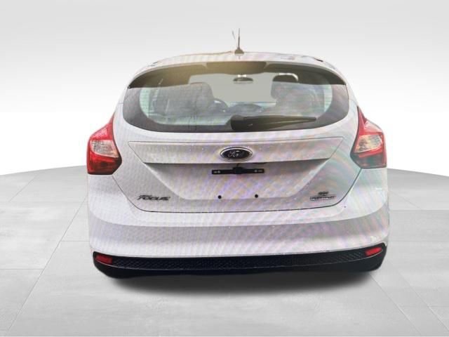 Used 2014 Ford Focus SE image 7