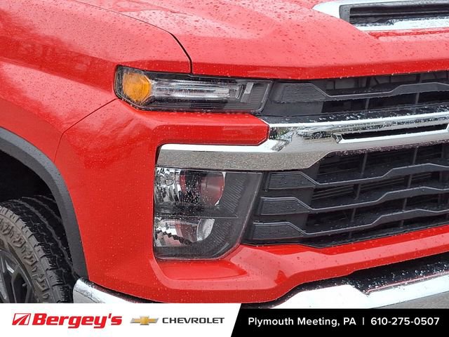 Certified 2025 Chevrolet Silverado 2500 LT w/ Leather Package image 11