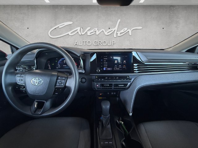 Used 2025 Toyota Camry LE w/ Convenience Package FWD image 20