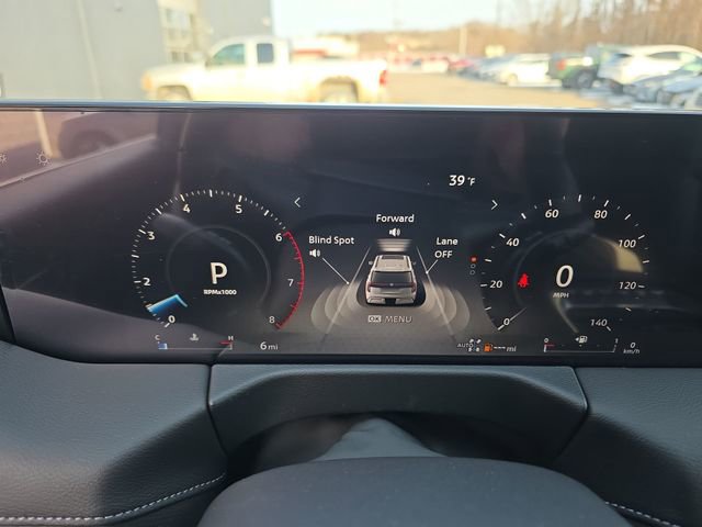 New 2026 Nissan Armada SV image 32