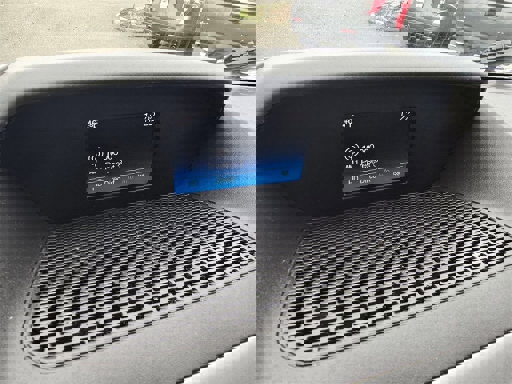 Used 2017 Ford Transit 350 XLT image 20