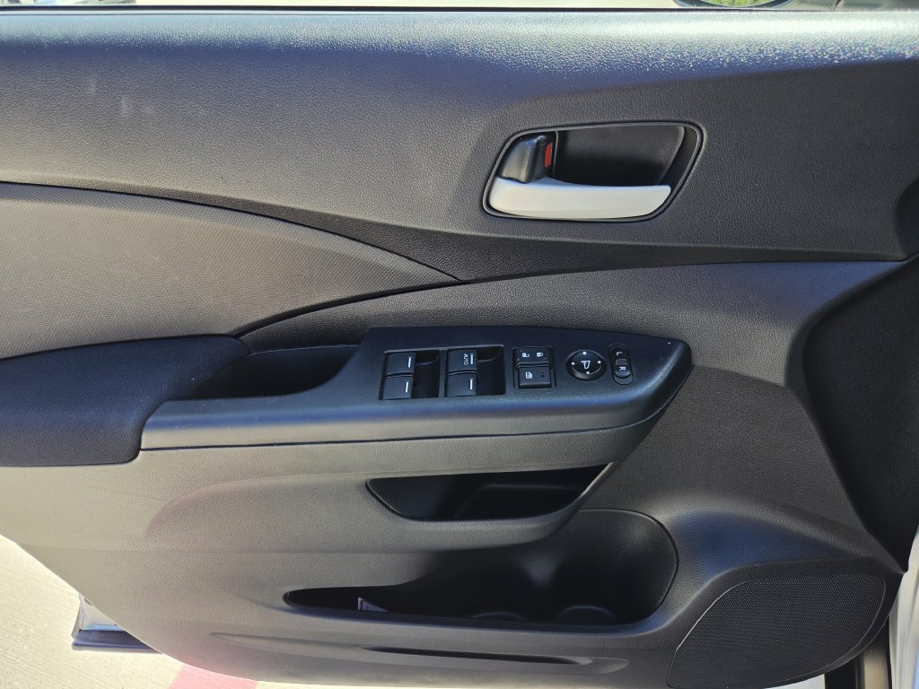 Used 2016 Honda CR-V LX image 18