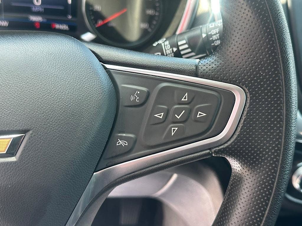Used 2023 Chevrolet Equinox LT AWD/4WD image 22