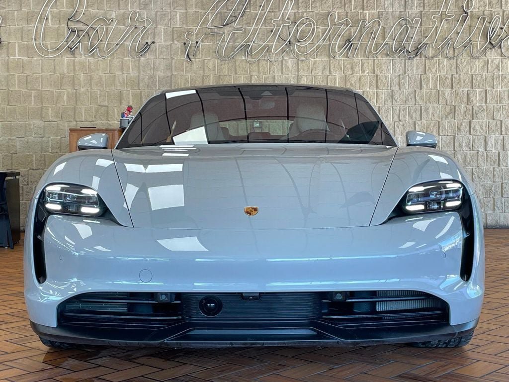 Used 2022 Porsche Taycan 4S AWD/4WD image 3