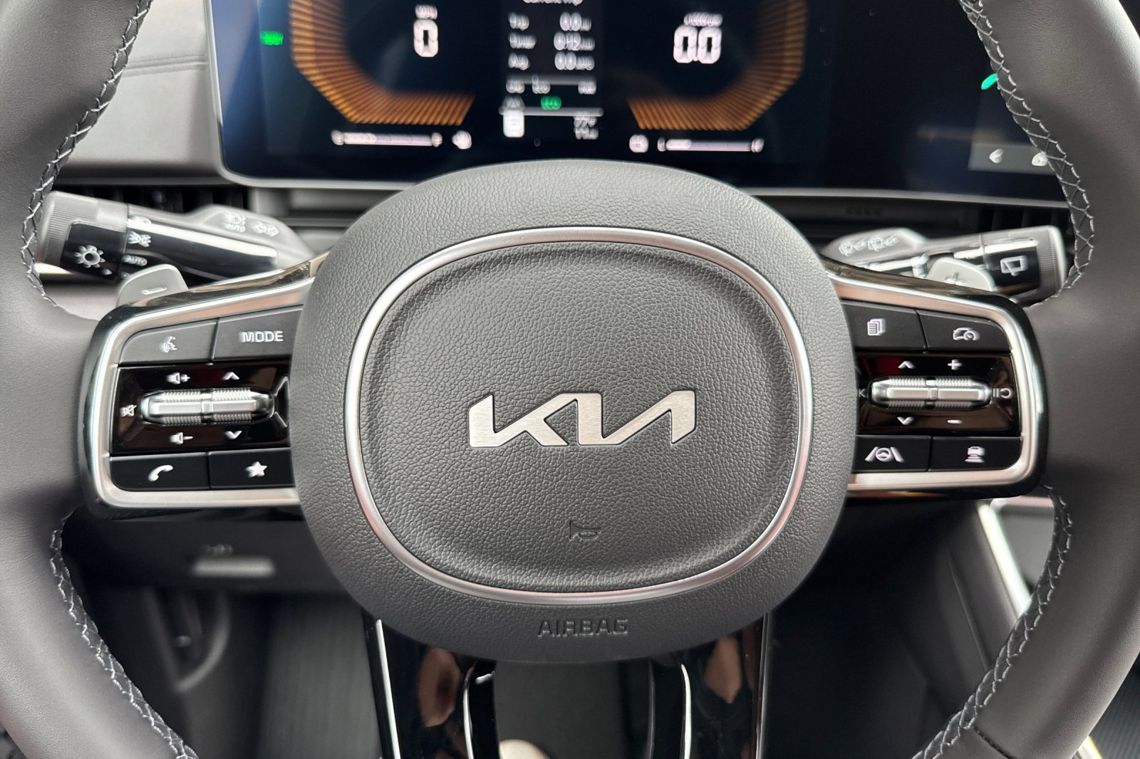 New 2026 Kia Carnival EX image 21