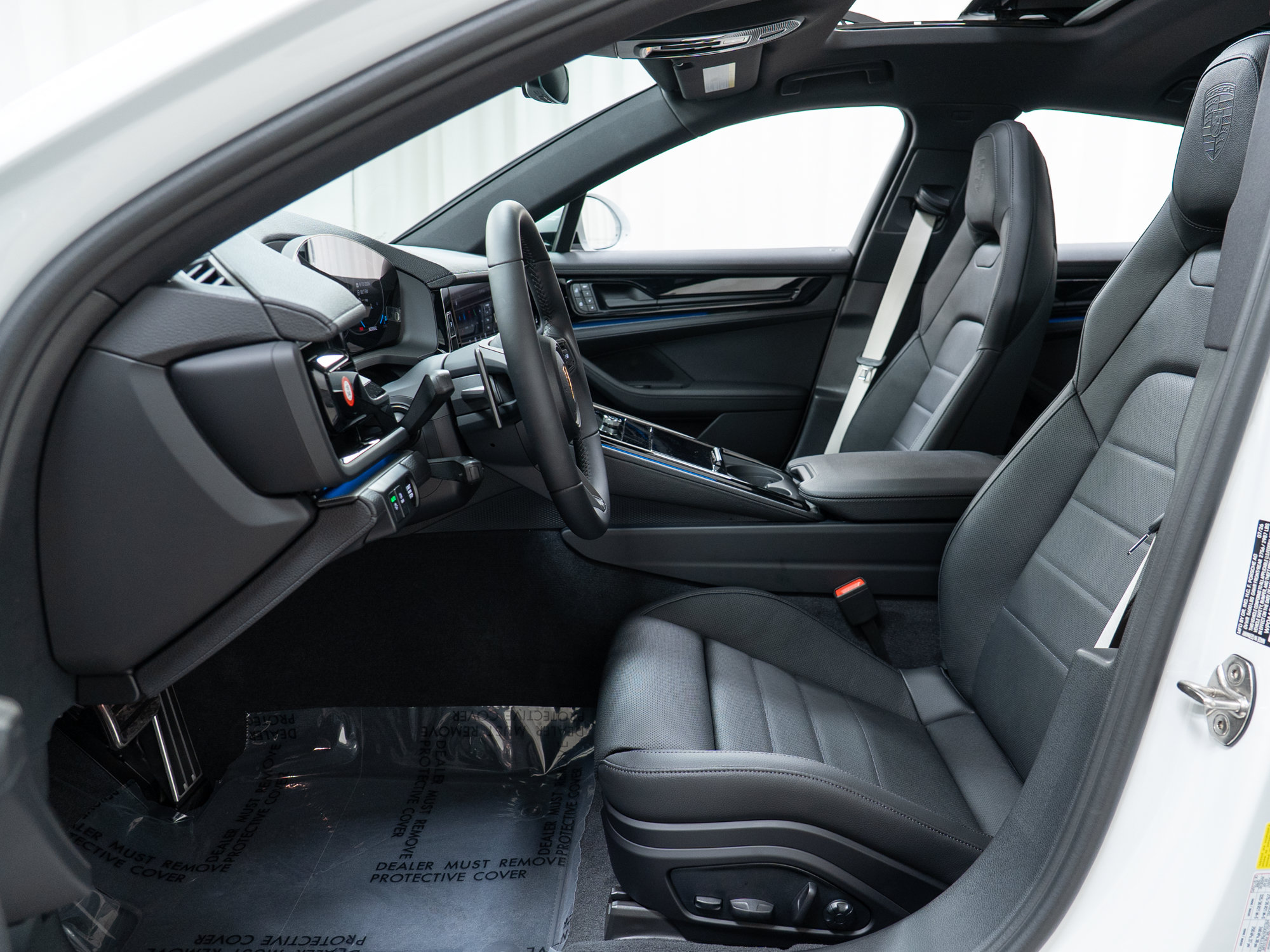 New 2026 Porsche Panamera 4 AWD/4WD image 17