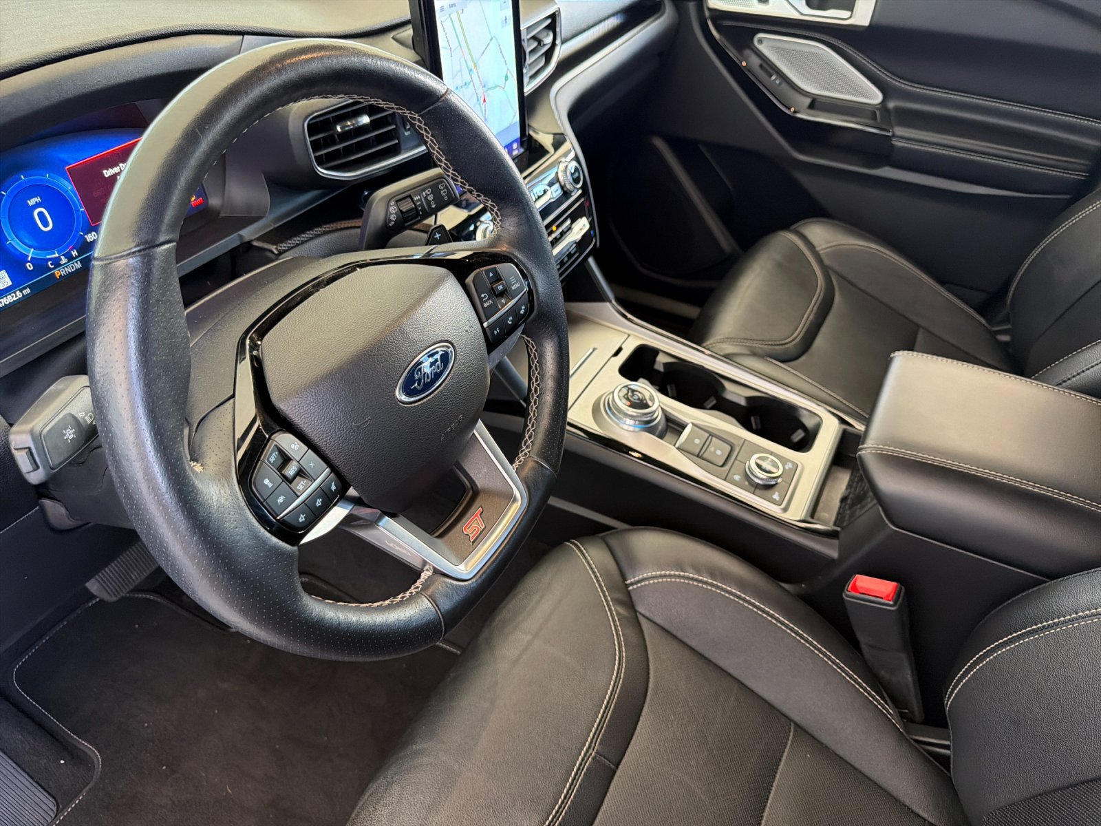 Used 2022 Ford Explorer ST w/ Equipment Group 401A AWD/4WD image 9