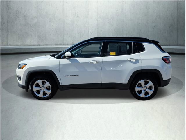 Used 2018 Jeep Compass Latitude w/ Popular Equipment Group AWD/4WD image 2