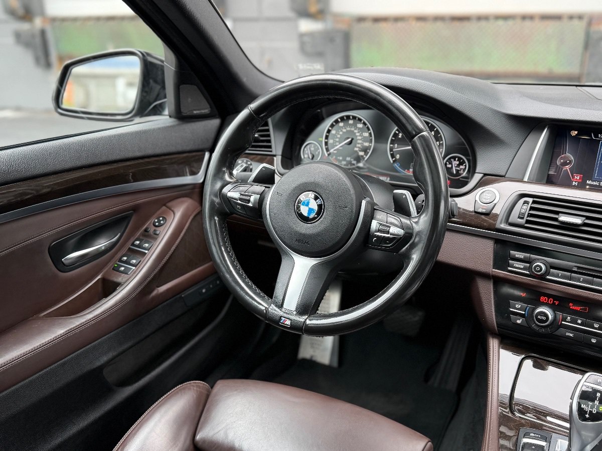 Used 2016 BMW 535i Sedan RWD image 16