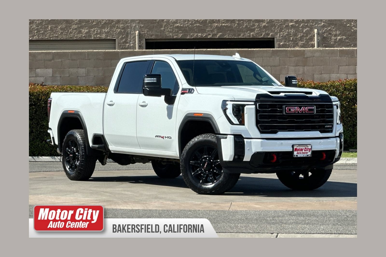 Certified 2026 GMC Sierra 2500 AT4 AWD/4WD image 1