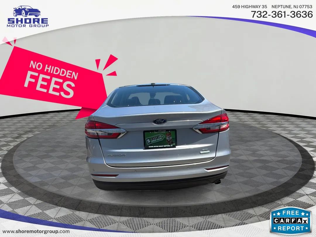 Used 2020 Ford Fusion SE FWD image 7