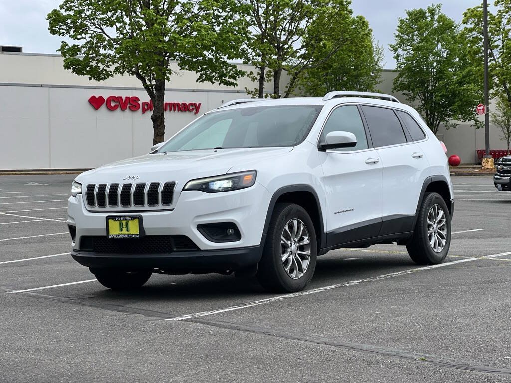 Used 2019 Jeep Cherokee Latitude Plus AWD/4WD image 19