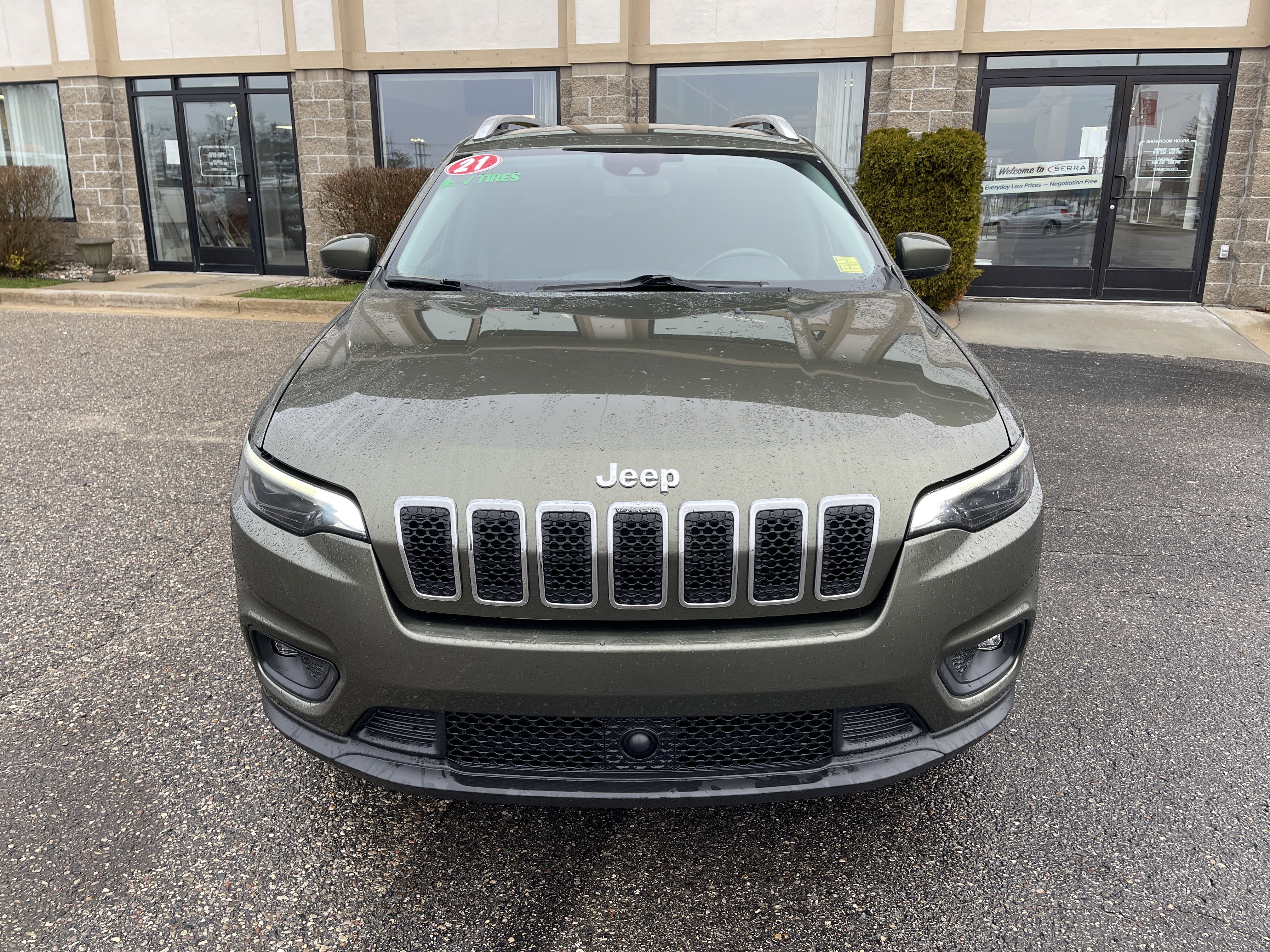 Used 2021 Jeep Cherokee Latitude Lux image 8