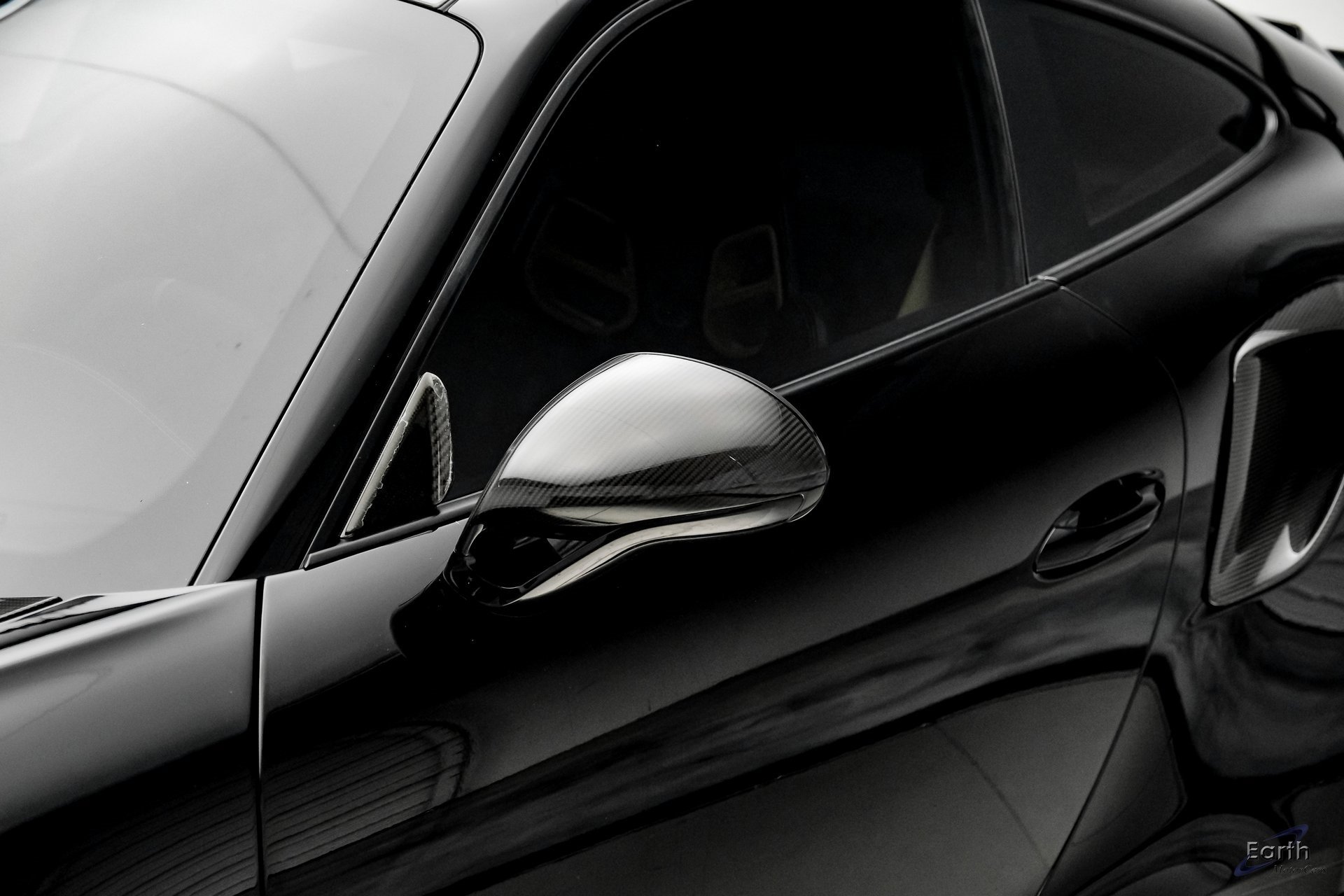 Used 2019 Porsche 911 GT2 RS w/ Weissach Package image 29