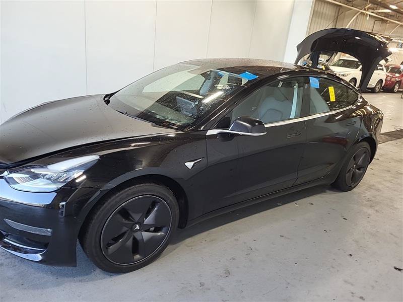 Used 2019 Tesla Model 3 Standard Range Plus RWD image 3