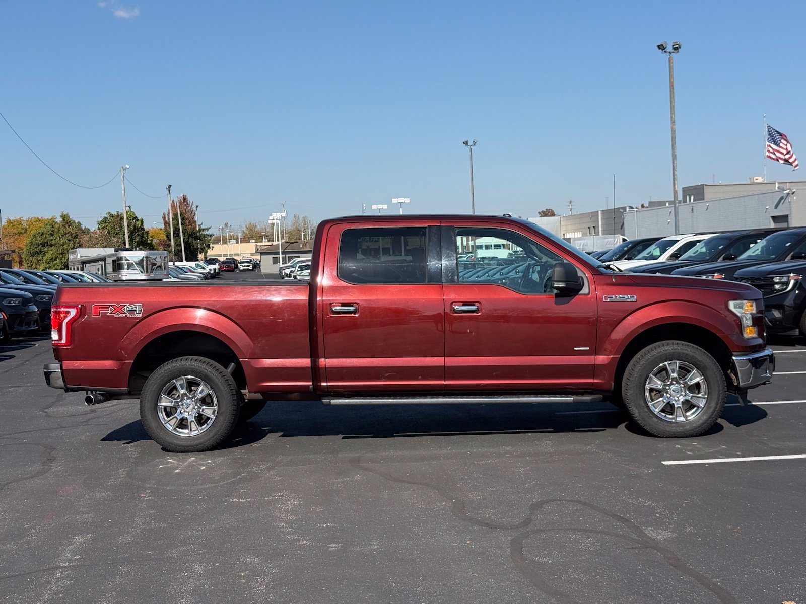 Used 2016 Ford F150 XLT w/ Equipment Group 302A Luxury AWD/4WD image 3