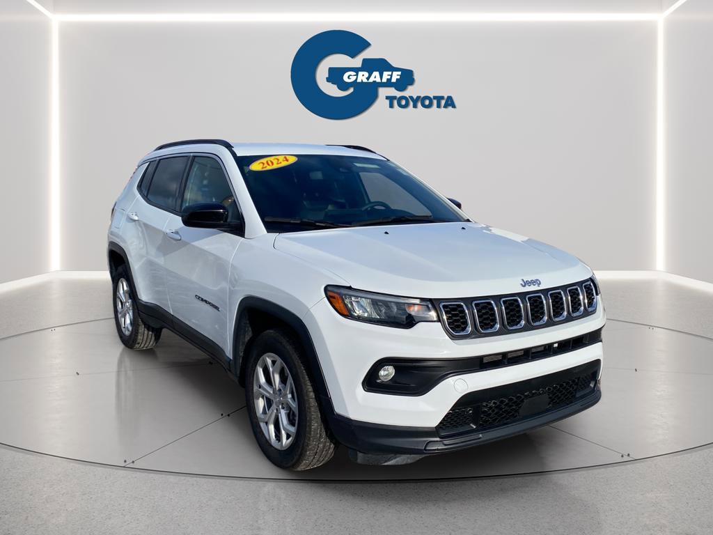 Used 2024 Jeep Compass Latitude image 19