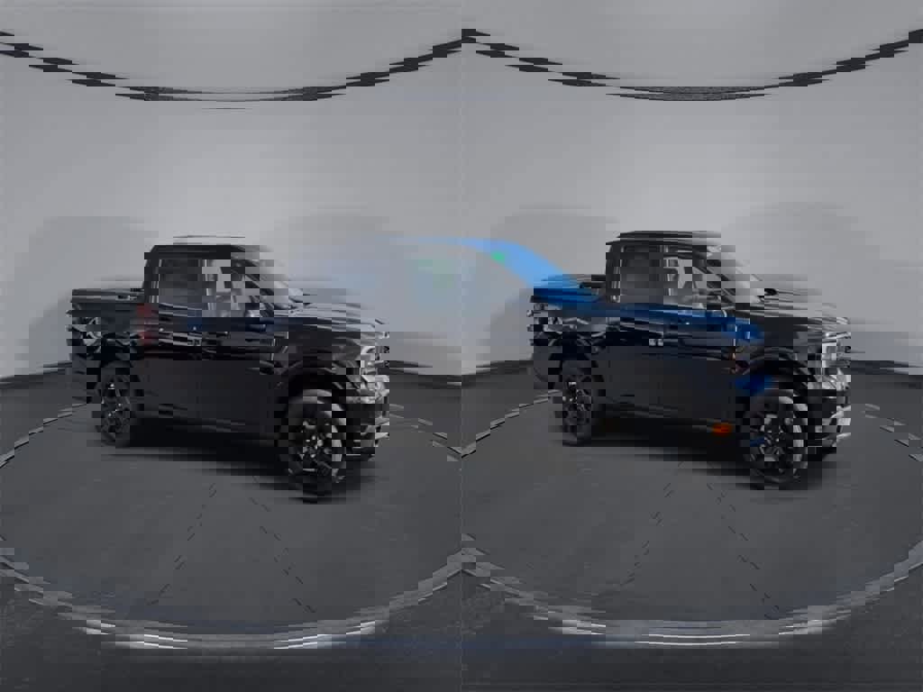 New 2025 Ford Maverick Lariat w/ Black Appearance Package image 9