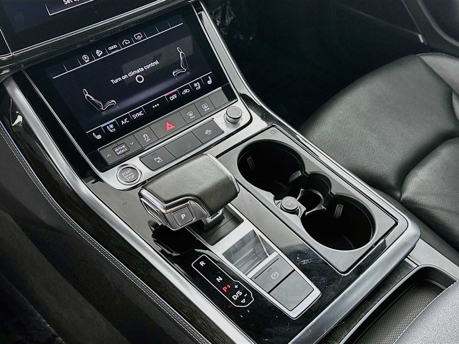 Certified 2023 Audi Q8 Premium Plus w/ Premium Plus Package AWD/4WD image 16