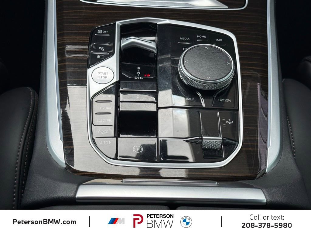 Used 2024 BMW X5 xDrive50e w/ Premium Package image 32
