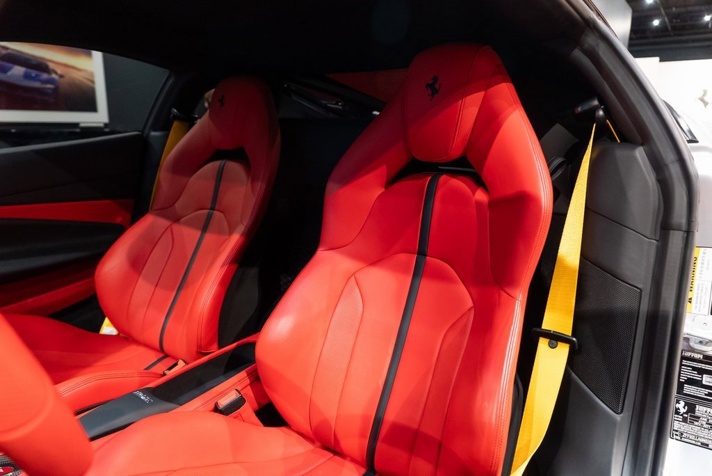 Certified 2022 Ferrari F8 Tributo image 4