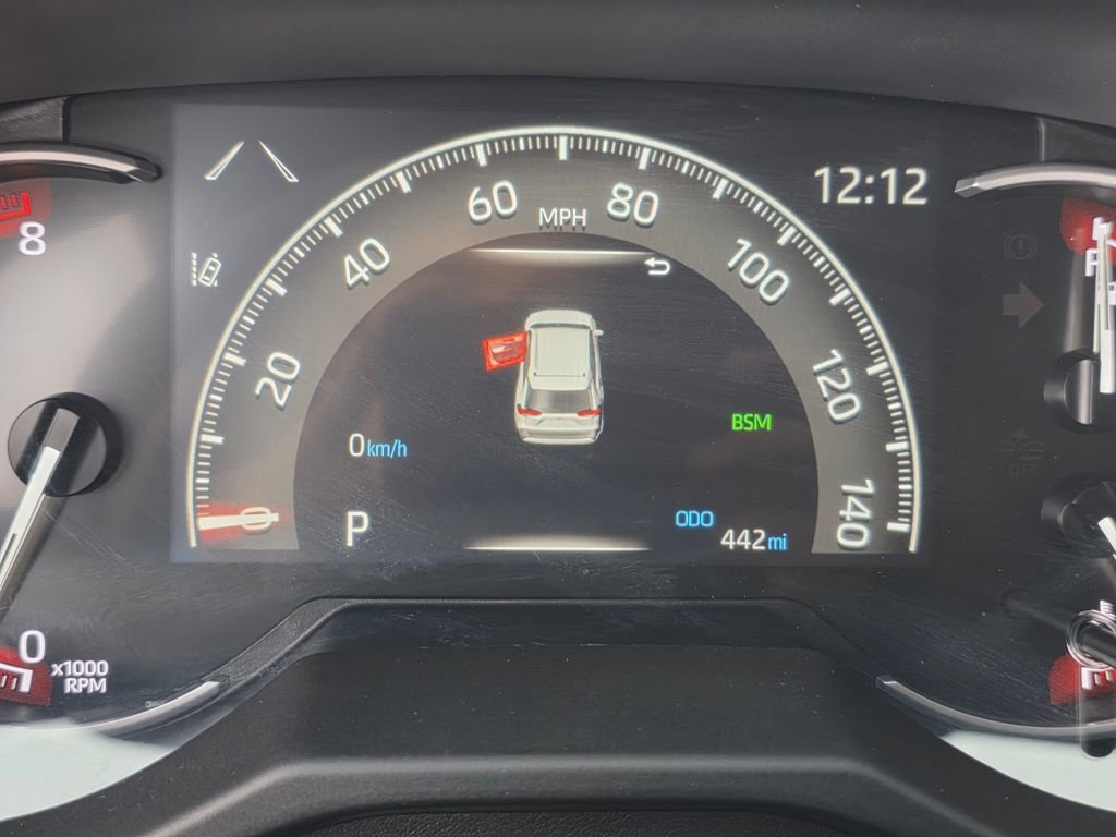 Used 2025 Toyota RAV4 XLE Premium image 19