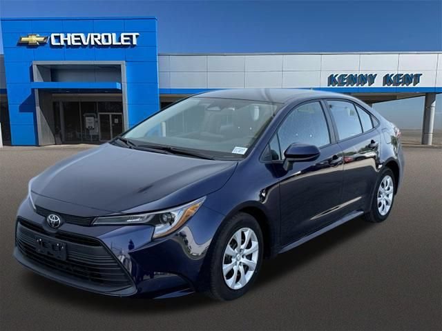 Used 2026 Toyota Corolla LE FWD image 25