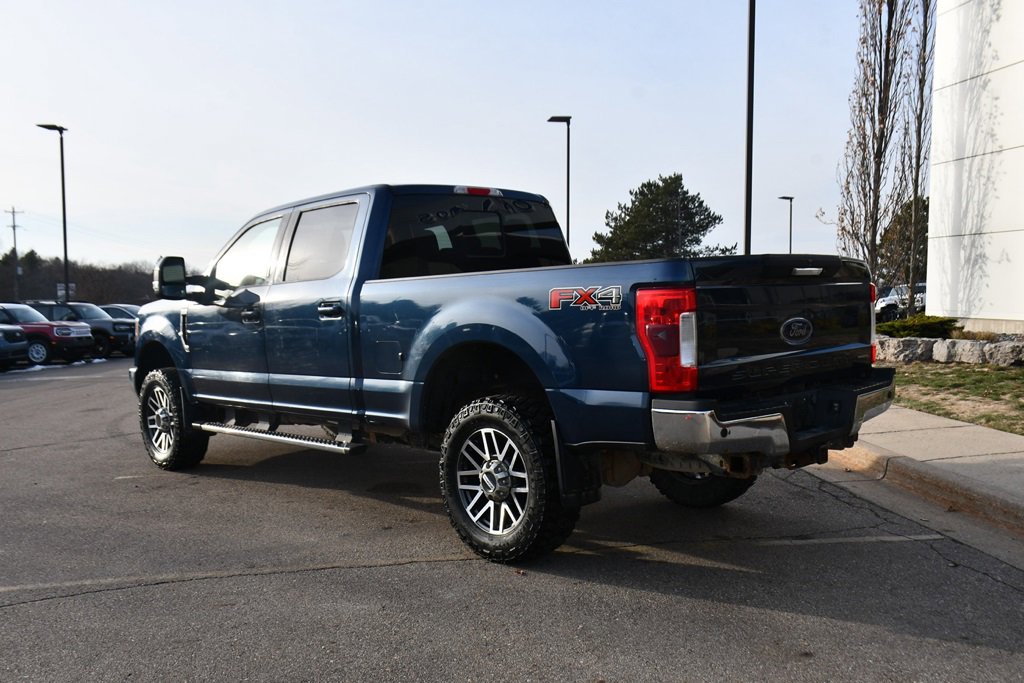 Used 2017 Ford F350 Lariat image 4