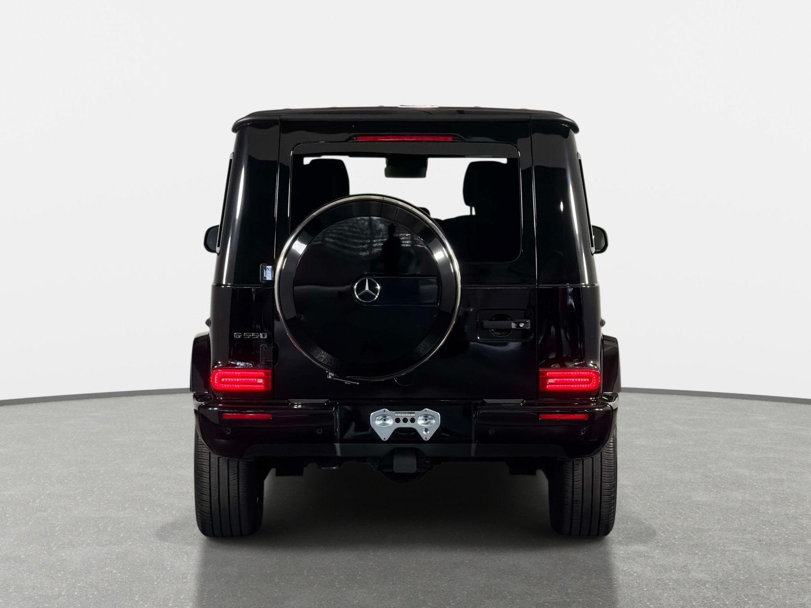 Used 2024 Mercedes-Benz G 550 image 4