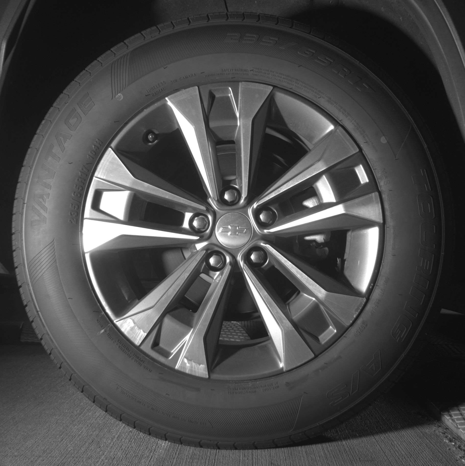 Used 2025 Chevrolet Equinox LT FWD image 15