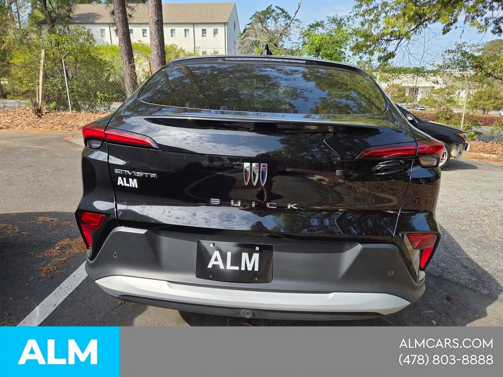 Used 2025 Buick Envista Preferred image 9