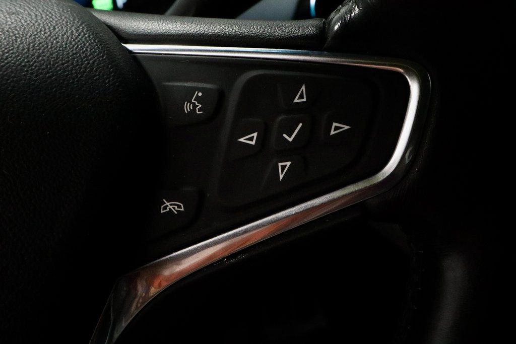 Used 2020 Chevrolet Bolt Premier w/ Infotainment Package image 29