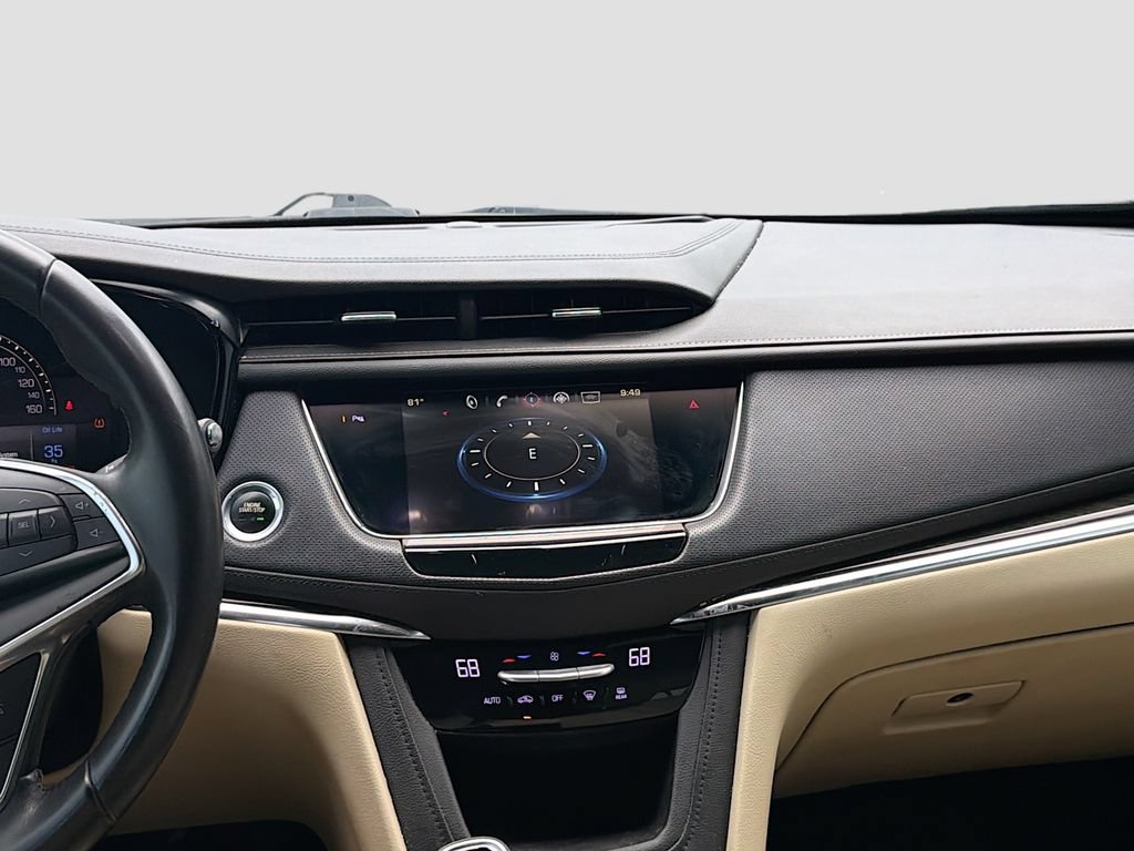 Used 2018 Cadillac XT5 FWD image 27