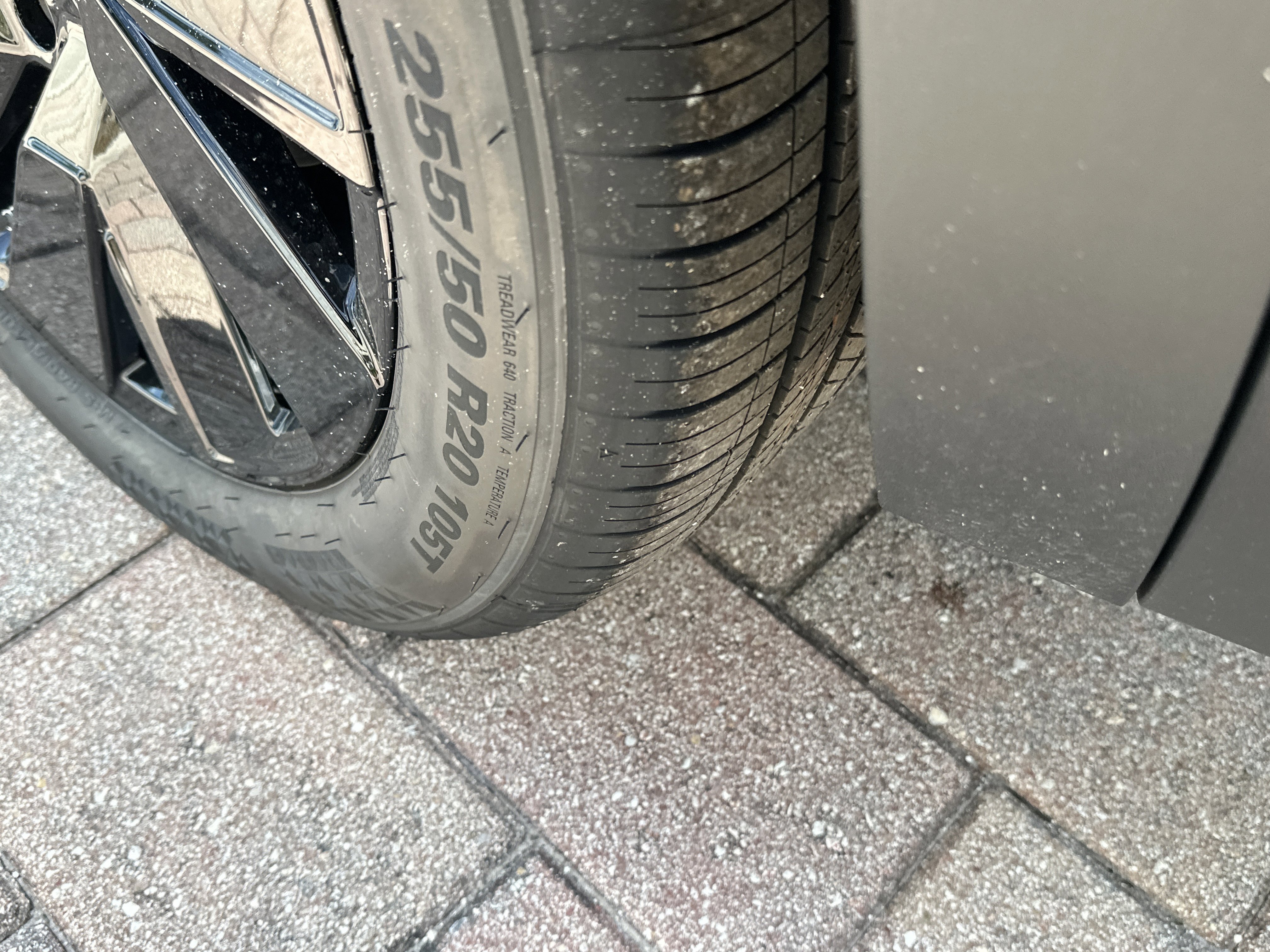 New 2026 Volkswagen Atlas SE image 10