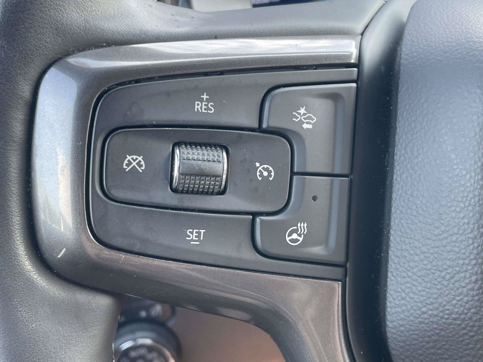 Certified 2025 Chevrolet Silverado 1500 High Country w/ High Country Premium Package AWD/4WD image 28