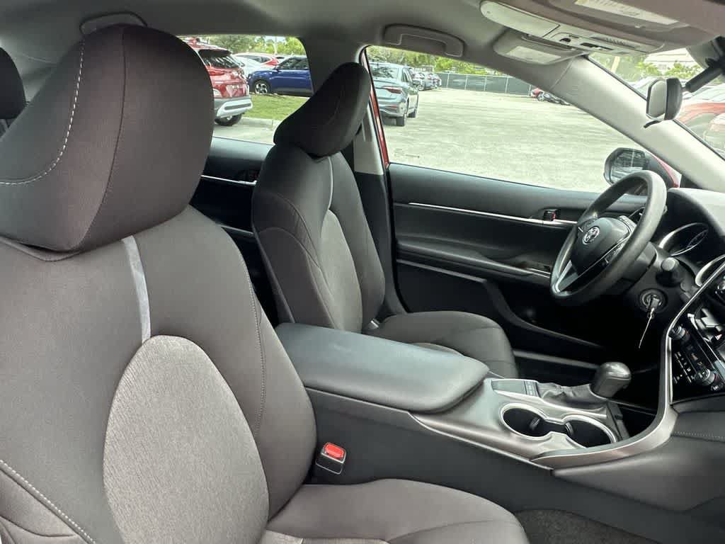 Used 2024 Toyota Camry LE FWD image 13