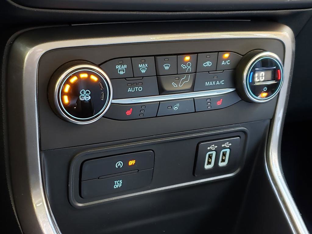 Used 2020 Ford EcoSport SES image 24