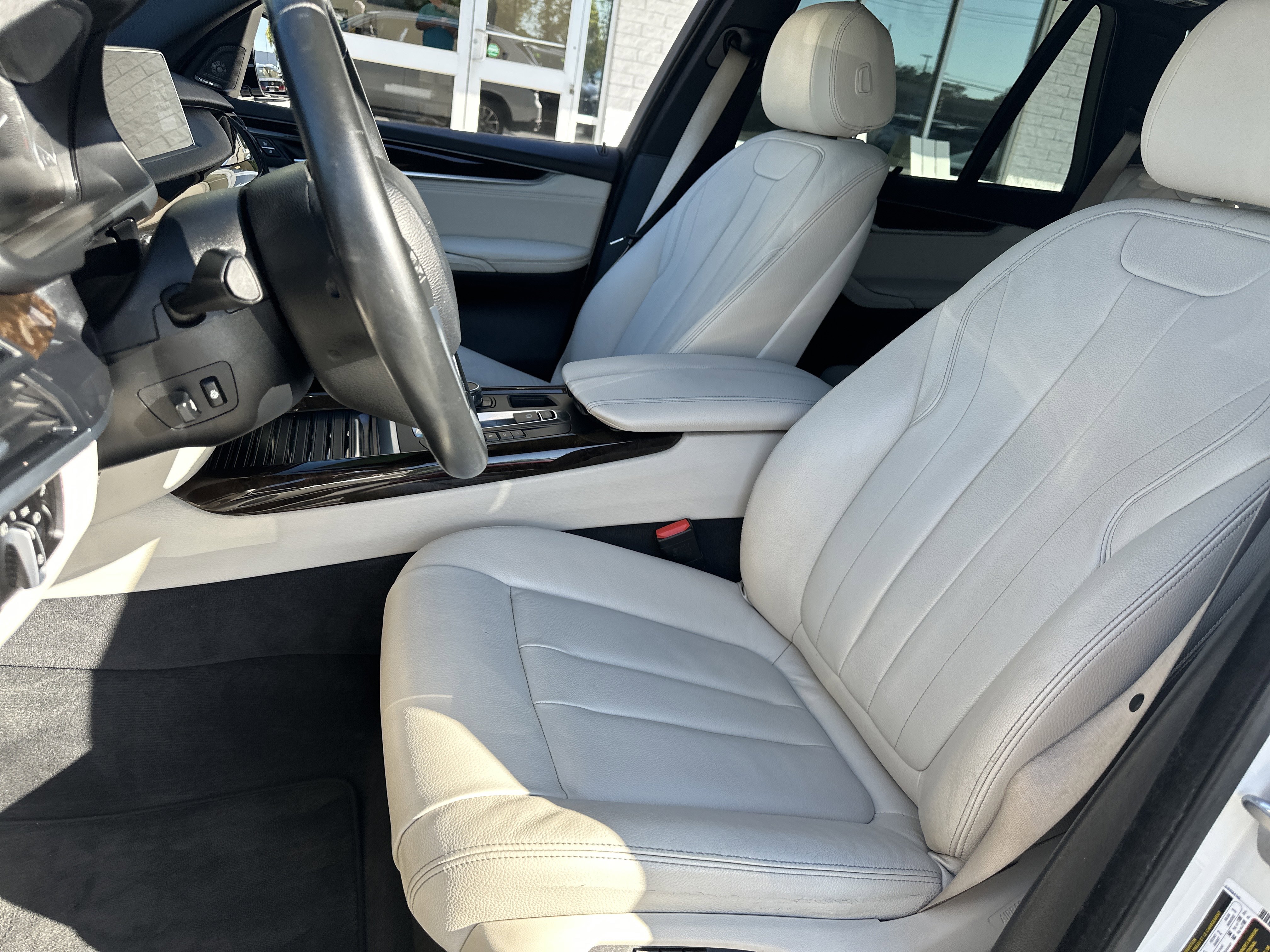 Used 2017 BMW X5 xDrive35i image 10