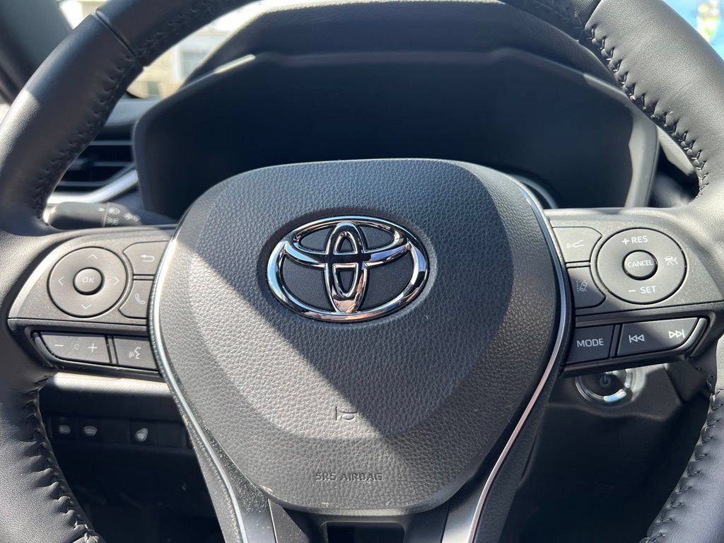 Used 2023 Toyota RAV4 SE w/ Convenience Package AWD/4WD image 36