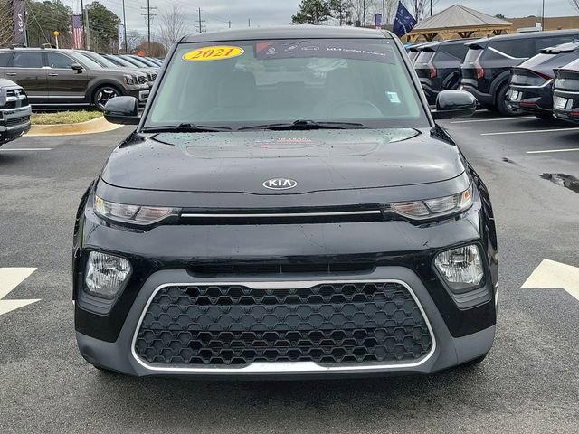 Certified 2021 Kia Soul LX image 2